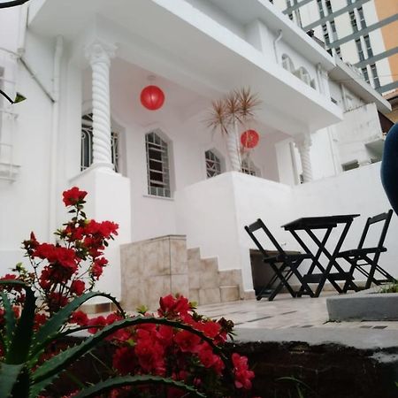 Yellow House Hostel Internacional サンパウロ エクステリア 写真