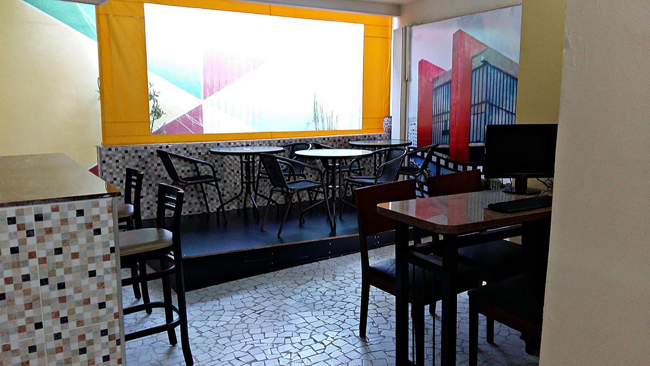 Yellow House Hostel Internacional サンパウロ エクステリア 写真