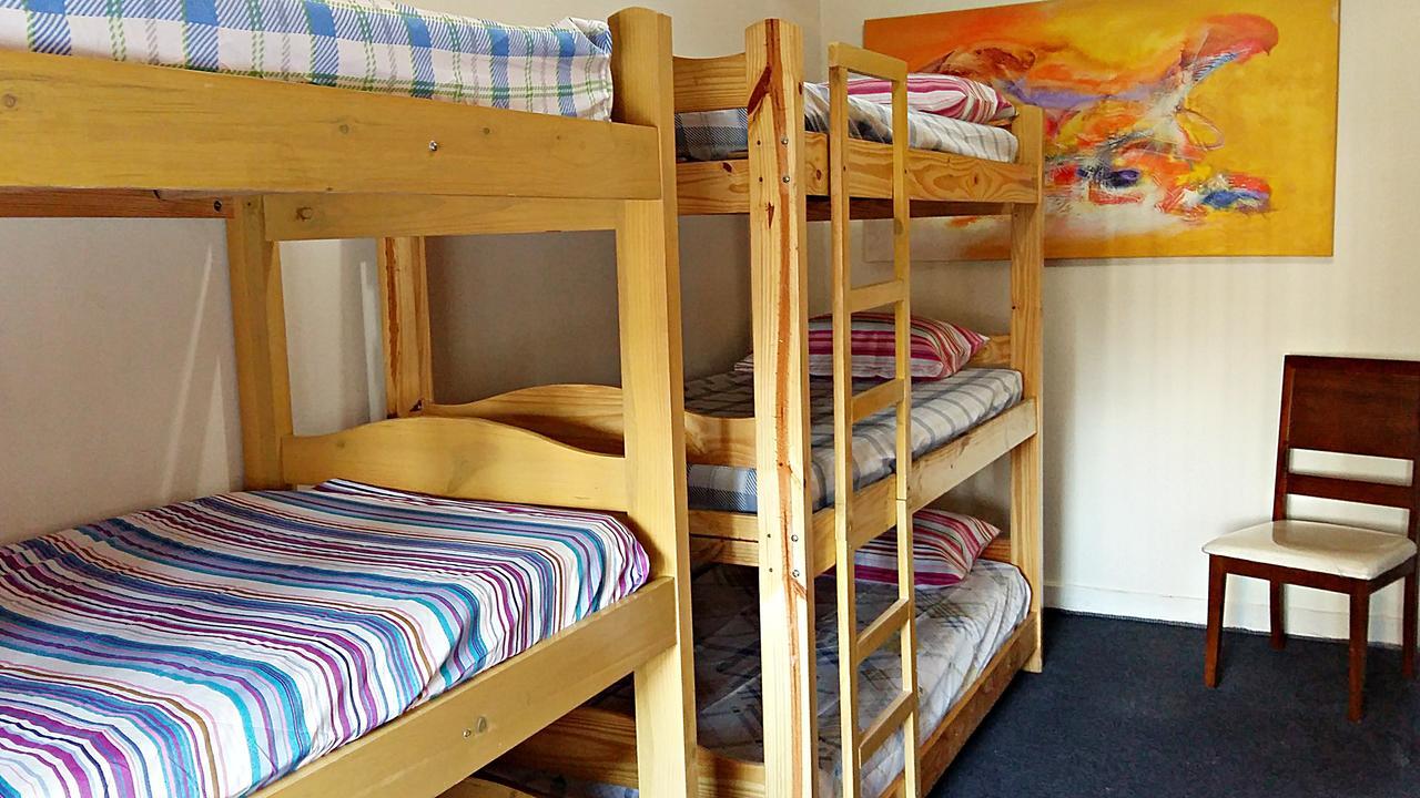 Yellow House Hostel Internacional サンパウロ エクステリア 写真