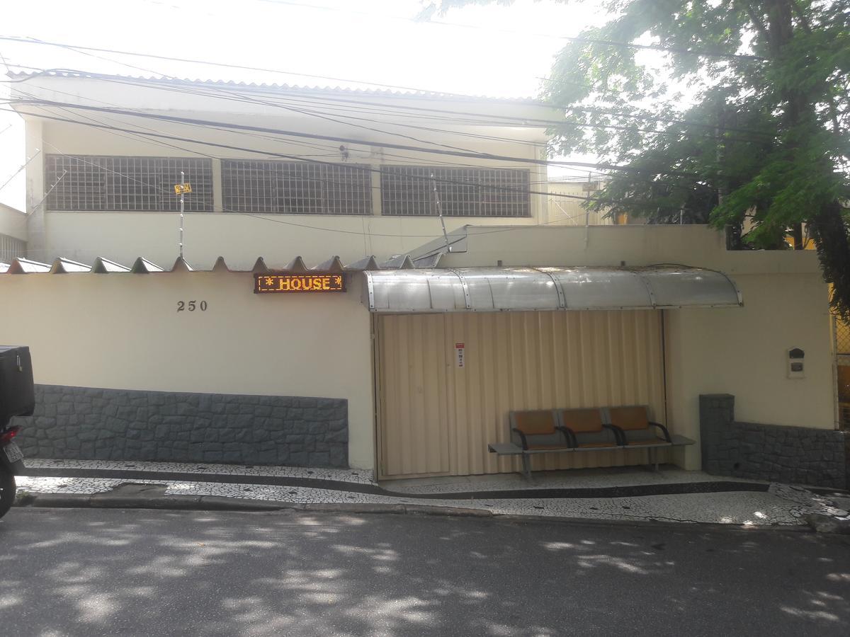 Yellow House Hostel Internacional サンパウロ エクステリア 写真